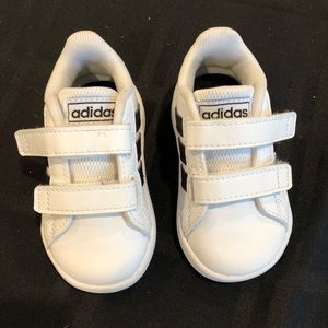 Adidas 4c toddler sneakers.